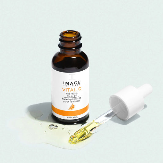 Hydrating facial oil